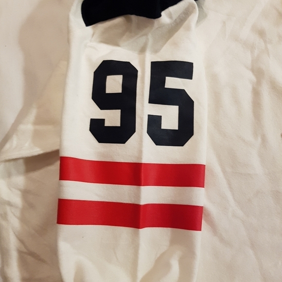 Oshkosh B'Gosh boys size 10/12 long sleeved shirt, New - Picture 3 of 7